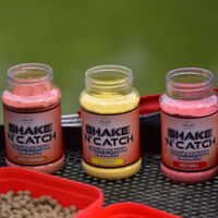 Dynamite Baits Shake 'N' Catch Colour & Flavour Enhancer