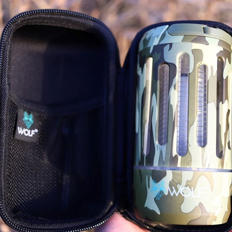 Wolf Mozzi-Zappa Camo Green & Tech Case